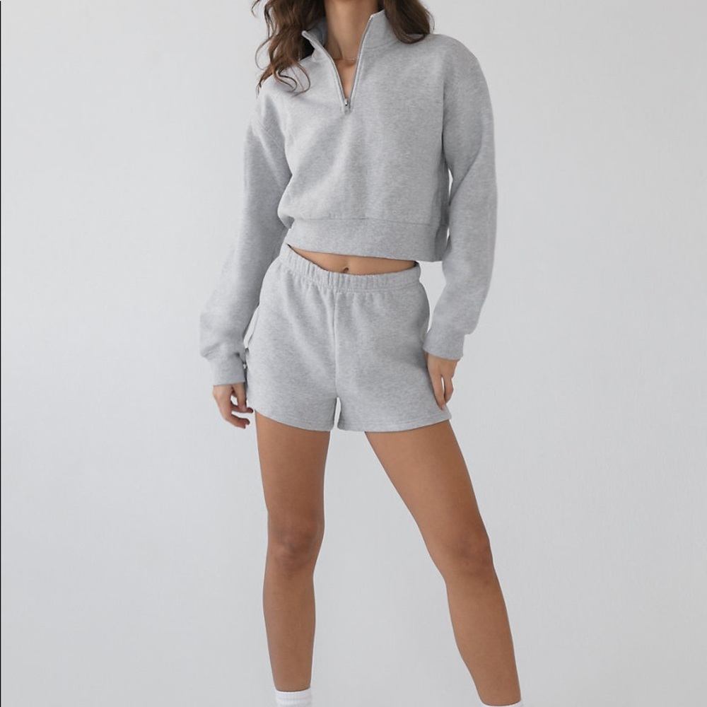 Aritzia TNA Cozy Fleece Perfect Hi-Rise 3" Sweatshort
